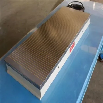 Négyszögletű elektromágneses tokmány